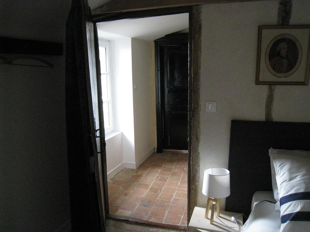 Le Logis Des Tourelles Bed and Breakfast Beaupréau Buitenkant foto