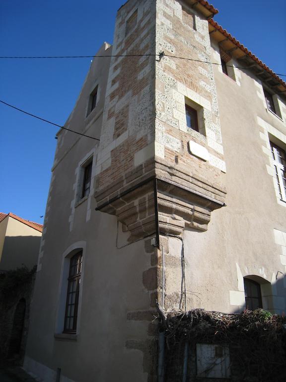 Le Logis Des Tourelles Bed and Breakfast Beaupréau Kamer foto